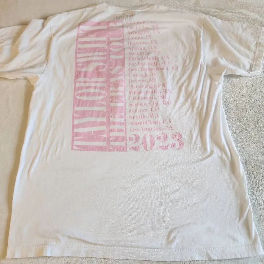 Taylor Swift Eras Tour Sir Graphic Tshirt Size XL - Picture 5 of 5